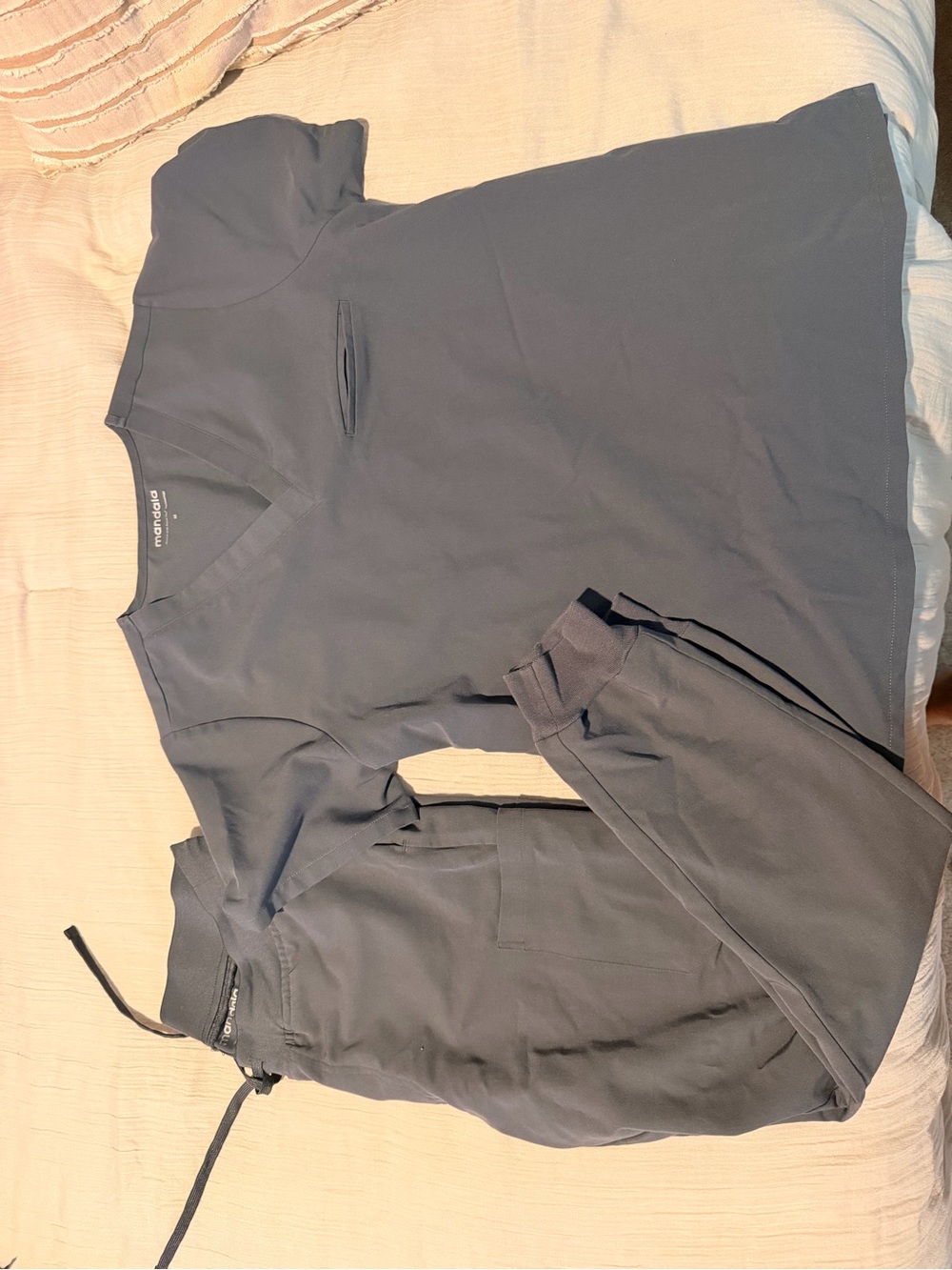 Mandala Women’s Gray Scrub Top Jogger Pant set